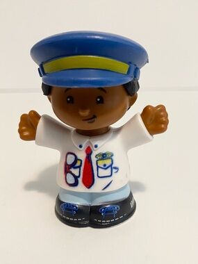 4/$20 Fisher Price Little People Pilot Airplane Worker Airport Toy 🛑